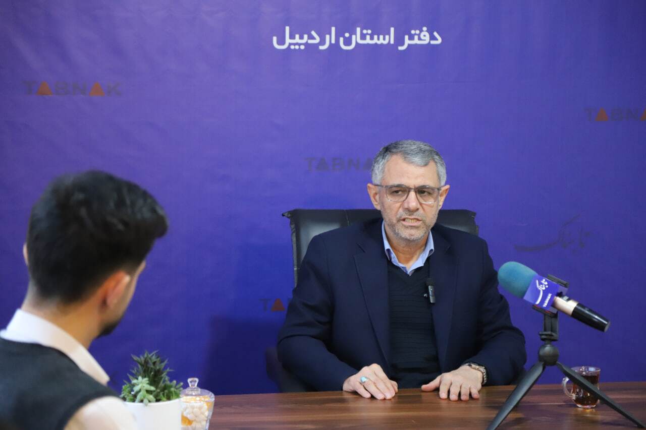 جای خالی فرمانده واحد اقتصادی در دولت مشهود است/ تثبیت نرخ ۱۲۳ هزار تومانی ارز برای سال آینده + فیلم