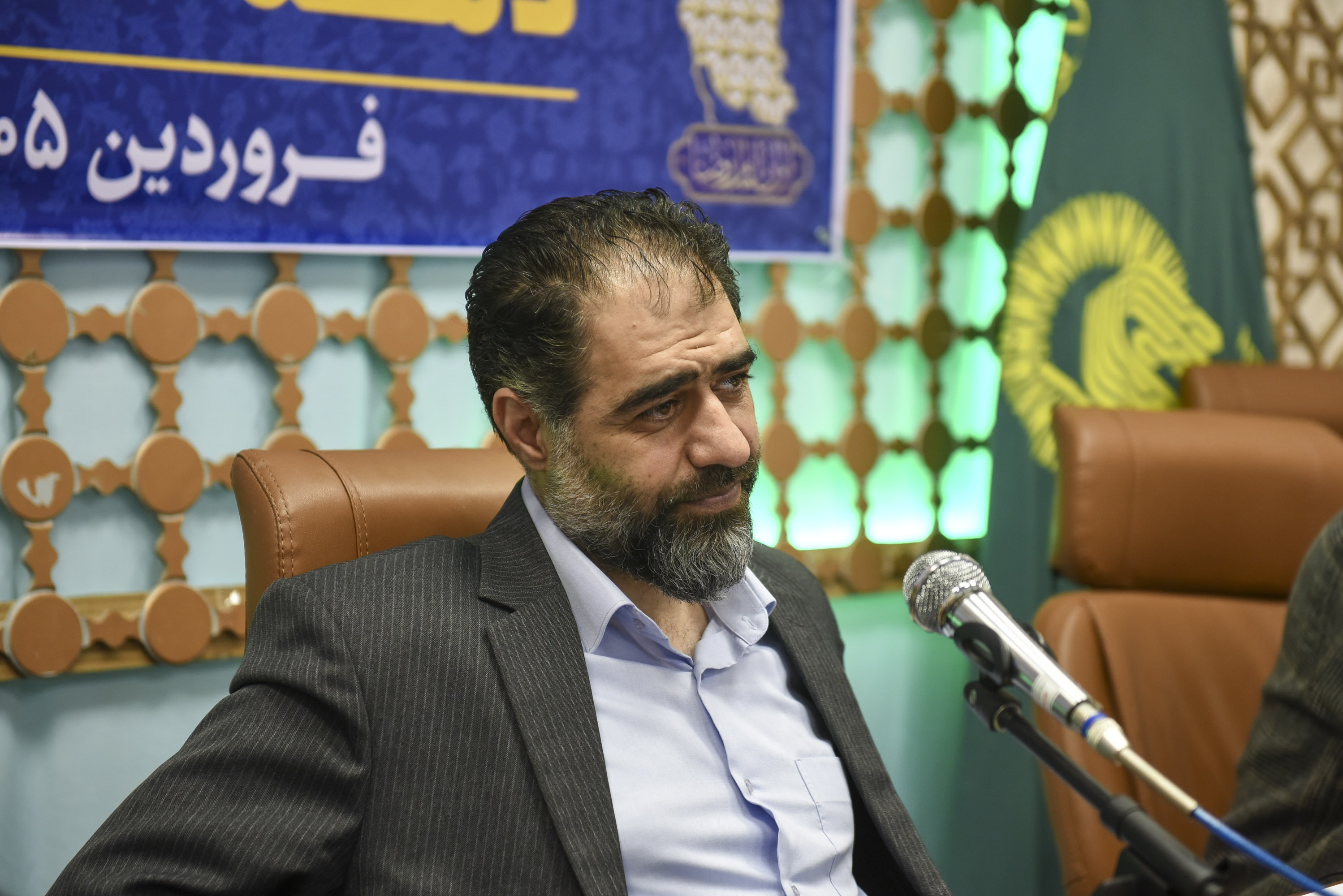 مقاومت؛ محور برنامه‌های دهه کرامت کانون خادمیاران رضوی / اهتزاز پرچم امام رضا (ع) در میادین اصلی شهر قم