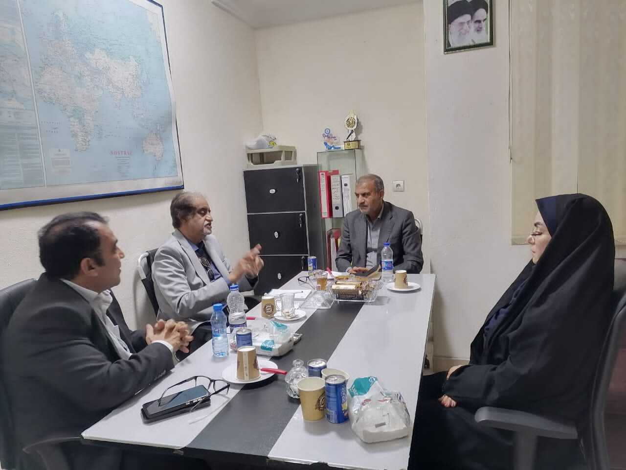 رسانه‌های هرمزگان بازوی کارشناسی توسعه‌اند