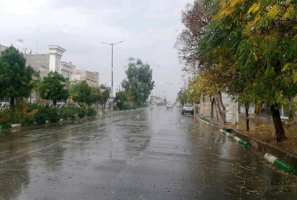 هشدار هواشناسی فارس برای بارش‌های موسمی؛ رعدوبرق و تگرگ در راه مناطق جنوبی، شرقی و مرکزی استان